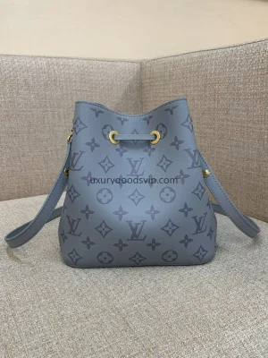 LV NÉONOÉ BB handbag