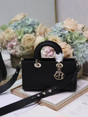 Dior handbags top original single
