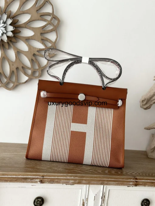 0_1_11zon hermes herbag