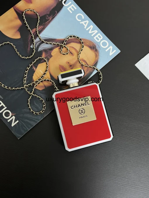 0_1_11zon Chanel bottle